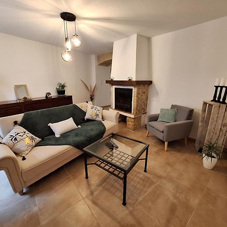Villa La Bonbonnière au pied du Ventoux Malaucène Esterno foto